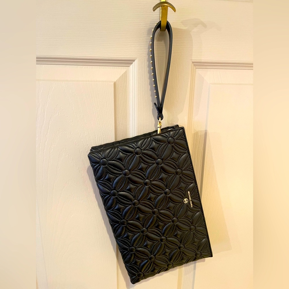 Michael Kirs black quilted leather wristlet - brand new